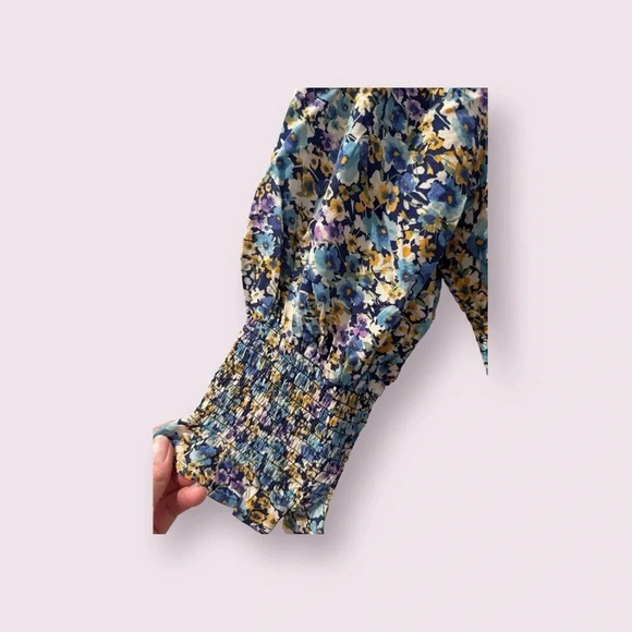 LUSH NWT FLORAL SCOOPNECK TOP SIZE MEDIUM - Picture 5 of 5